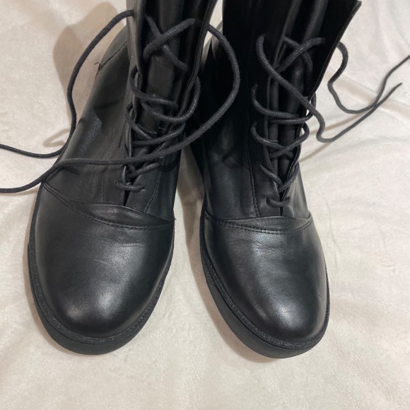 Shellys London Leather Ankle Boots - Picture 8 of 14